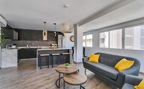 Luxury Apartment City Center